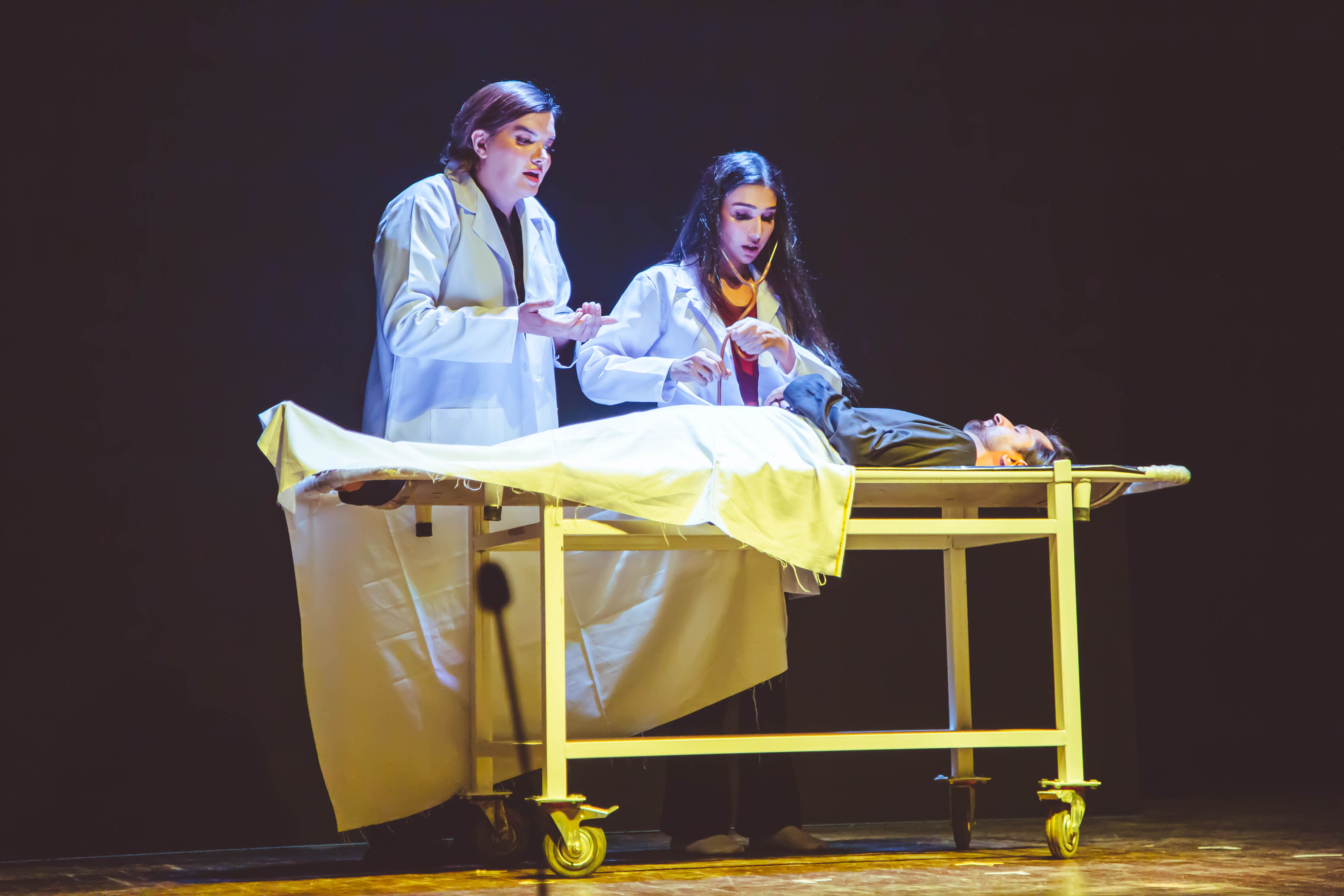Rang Raas ensemble moment